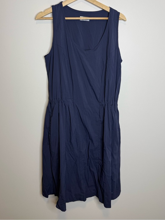 Columbia Dresses & Skirts - Columbia Navy Blue Sleeveless Midi Dress size XL drawstring